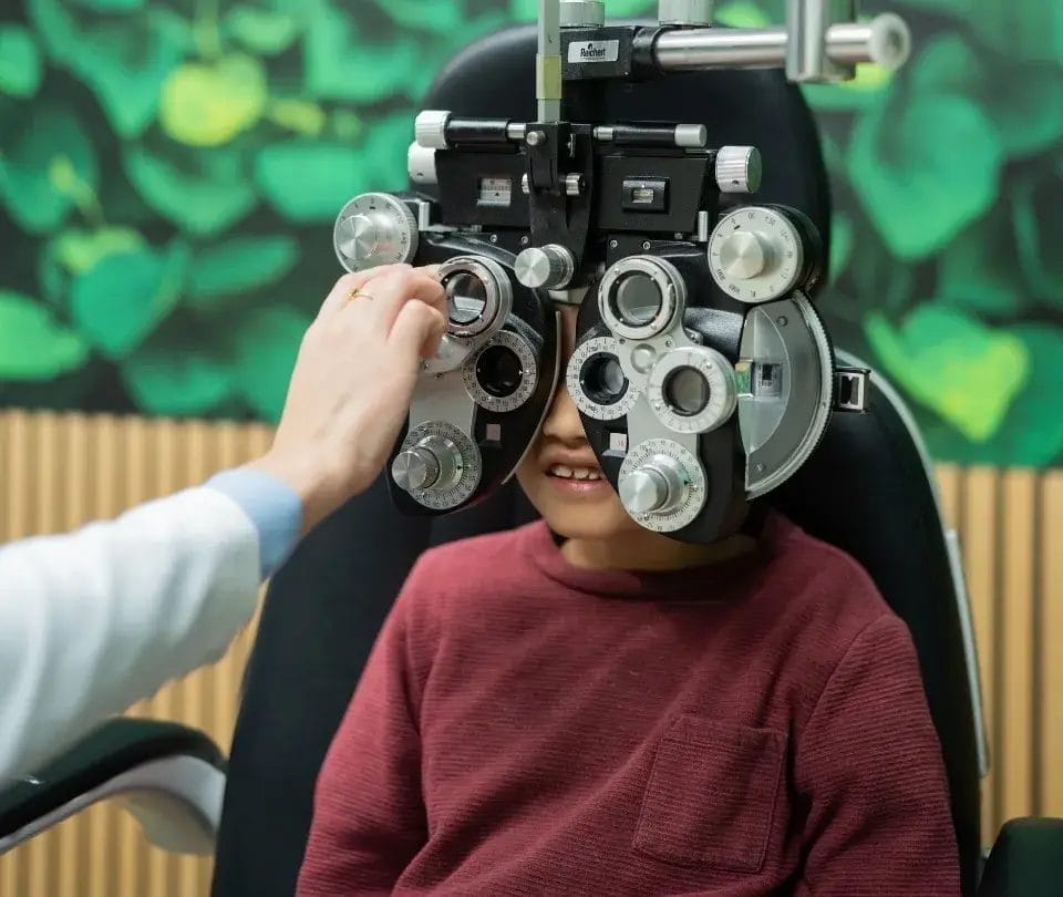 Warning Signs of Vision Problems in the Classroom
